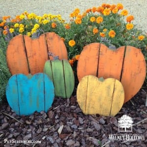 Rustic Painted Wood Pallet Pumpkins! - Garden Sanity by Pet Scribbles